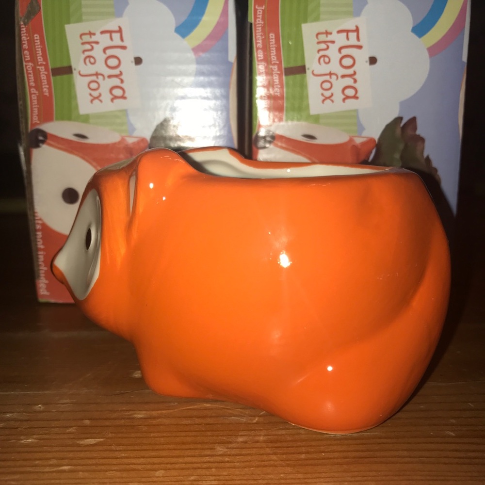 2/$20 Small Fox Ceramic Planter - Picture 5 of 12